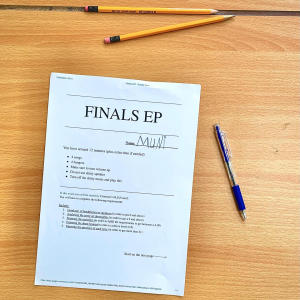 收聽Muni的COME IN歌詞歌曲