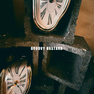 Listen to Groovy Bvstvrd song with lyrics from BULLOT