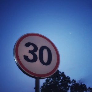 Dengarkan Good Time (cover: Owl City) (完整版) lagu dari 阳坨Ryan dengan lirik