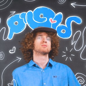 Listen to לופים song with lyrics from יואש