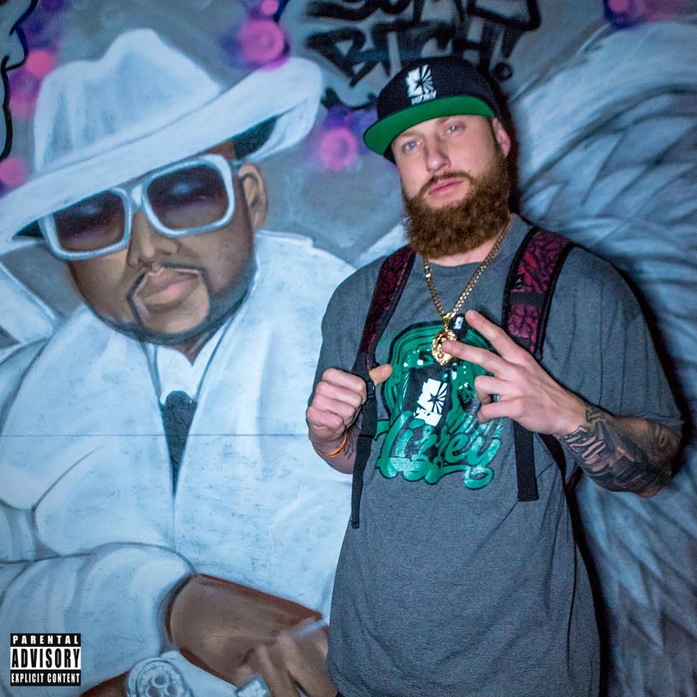 Zona Zoo (Explicit)