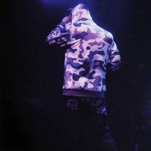 收聽Hvlo的напиши мне歌詞歌曲