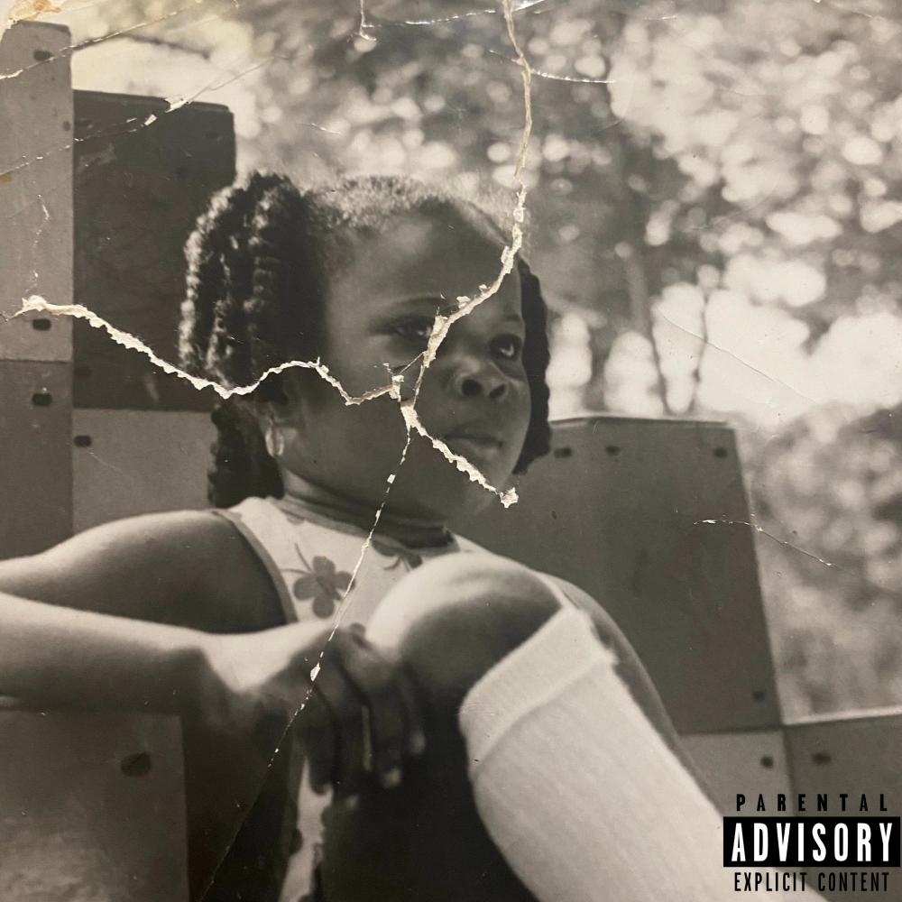 WE ALL FAM (feat. Grandma, Kynnie, Sha & Luna J) (Explicit)