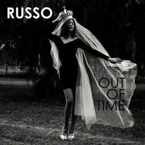 ดาวน์โหลดและฟังเพลง Out of Time พร้อมเนื้อเพลงจาก Russo