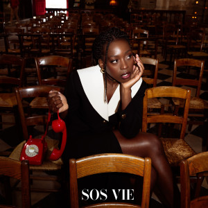 Listen to SOS VIE song with lyrics from Tatiana