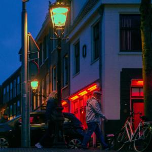 收聽DAM的salvarsi (mea culpa) (feat. dope) (Explicit)歌詞歌曲