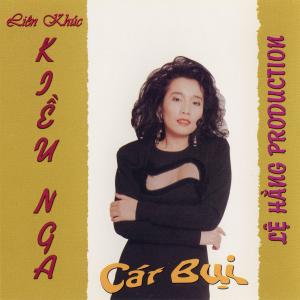ดาวน์โหลดและฟังเพลง Liên Khúc Cát Bụi Tình Xa พร้อมเนื้อเพลงจาก Lê Uyên