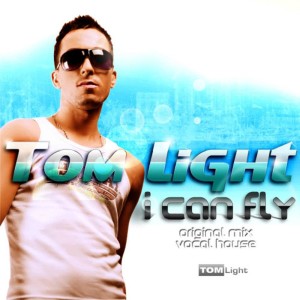 ดาวน์โหลดและฟังเพลง I Can Fly พร้อมเนื้อเพลงจาก Tom Light