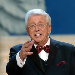 Dieter Thomas Heck ดาวน์โหลดและฟังเพลงฮิตจาก Dieter Thomas Heck