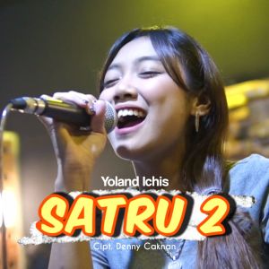 Dengarkan lagu Satru 2 nyanyian Alindra Musik dengan lirik