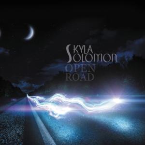 ดาวน์โหลดและฟังเพลง Open Road พร้อมเนื้อเพลงจาก Skyla Solomon