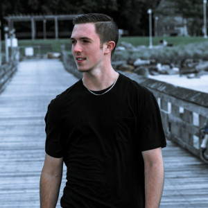 Dengarkan One Girl lagu dari Brian Richard dengan lirik