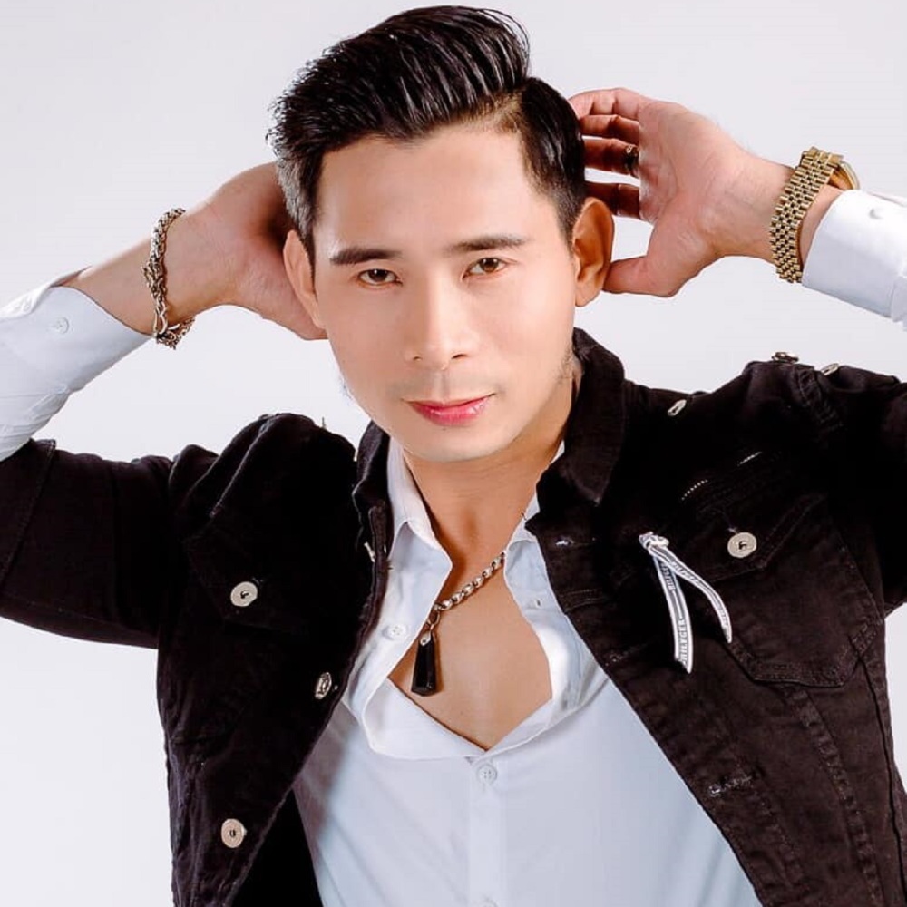 Mưa Buồn Vì Ai