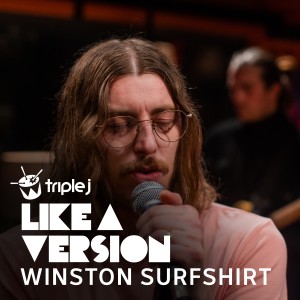 ดาวน์โหลดและฟังเพลง Kiss Me More (triple j Like A Version) พร้อมเนื้อเพลงจาก Winston Surfshirt
