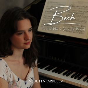 收聽Benedetta Iardella的Partita No. 2 in C Minor, BWV 826: III. Courante (Arr. for Piano)歌詞歌曲