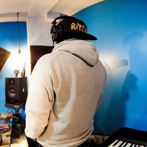 default playlist img