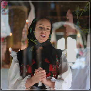 Listen to Sti-O Bine Invatatorul song with lyrics from Cristina Vlad