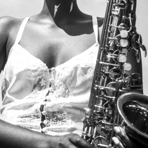 ดาวน์โหลดและฟังเพลง In Every Thought พร้อมเนื้อเพลงจาก Marcelo Rezende