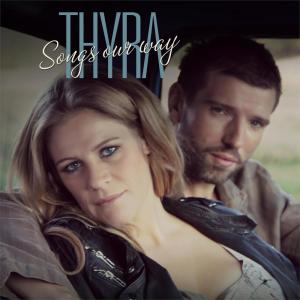收聽Thyra的Dancing On My Own (Acoustic Version)歌詞歌曲