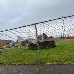 kvshtf的專輯hawk (Explicit)