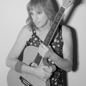 收听Kathy Hughes的Fly Me to the Moon歌词歌曲