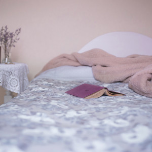 ดาวน์โหลดและฟังเพลง Deep Sleep Garden พร้อมเนื้อเพลงจาก Academia de Meditação Buddha