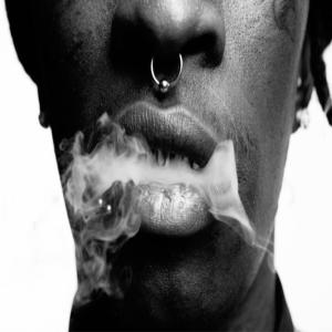 LVNE的專輯Exhale (Explicit)