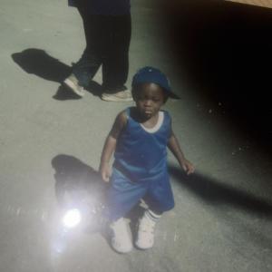 收聽LIL LARRY的Default Settings (Explicit)歌詞歌曲