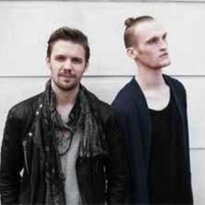 Caesar & Loui ดาวน์โหลดและฟังเพลงฮิตจาก Caesar & Loui
