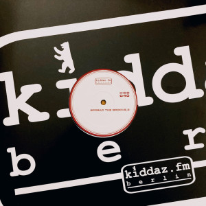 ดาวน์โหลดและฟังเพลง Bad Boy (Remastered) พร้อมเนื้อเพลงจาก DJ Gangsta