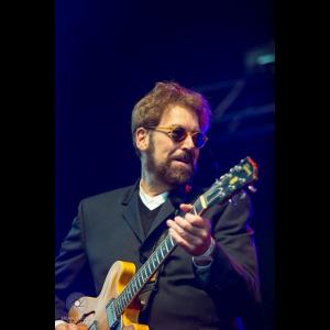 ดาวน์โหลดและฟังเพลง Girl from Outer Space (feat. Milt Reder & Nicole Nelson) พร้อมเนื้อเพลงจาก Four Piece Suit