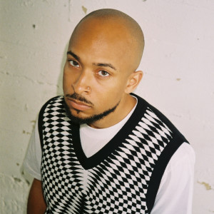 Listen to Psycho (Explicit) song with lyrics from Khary