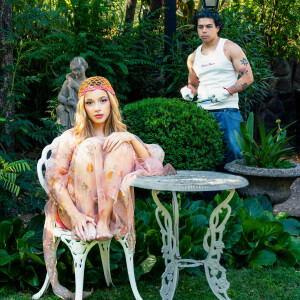 default playlist img