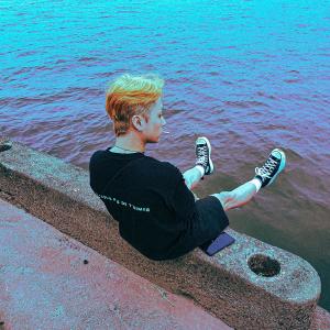 Listen to Purple Sunset song with lyrics from I.L.LAVINE