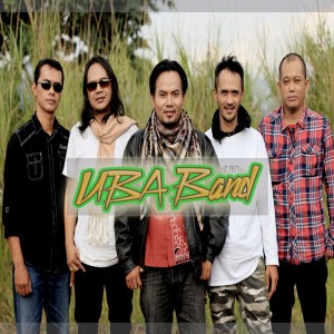 Listen to Shalawat Badar song with lyrics from UBA Band