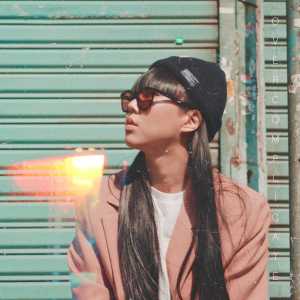 Listen to Overcomplicate song with lyrics from DIA