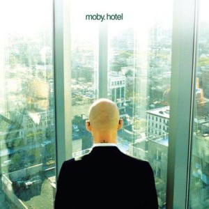 ดาวน์โหลดและฟังเพลง Slipping Away พร้อมเนื้อเพลงจาก Moby