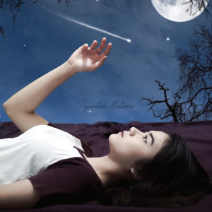 ดาวน์โหลดและฟังเพลง Pejamkan Matamu พร้อมเนื้อเพลงจาก Nadira