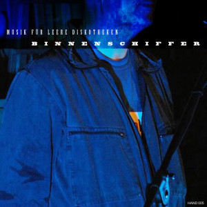 Listen to Zweitverwerter song with lyrics from Musik für leere Diskotheken