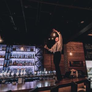 收聽Taylor Marsh的Quaaludes (Explicit)歌詞歌曲