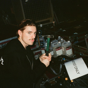 default playlist img