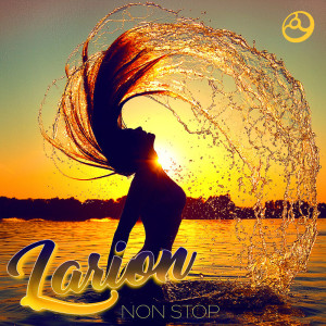 ดาวน์โหลดและฟังเพลง You My Future พร้อมเนื้อเพลงจาก Larion