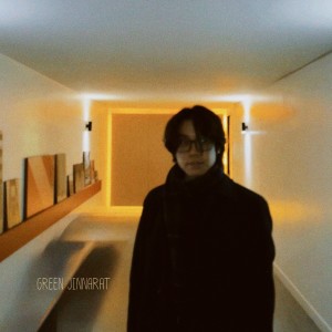 Listen to ดึก song with lyrics from GreeN Jinnarat