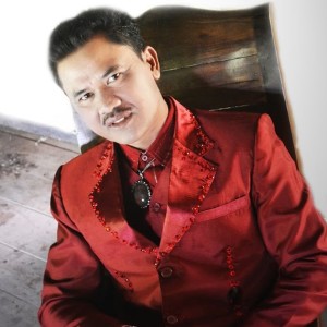 收听Asep Surya的Ciharalang歌词歌曲