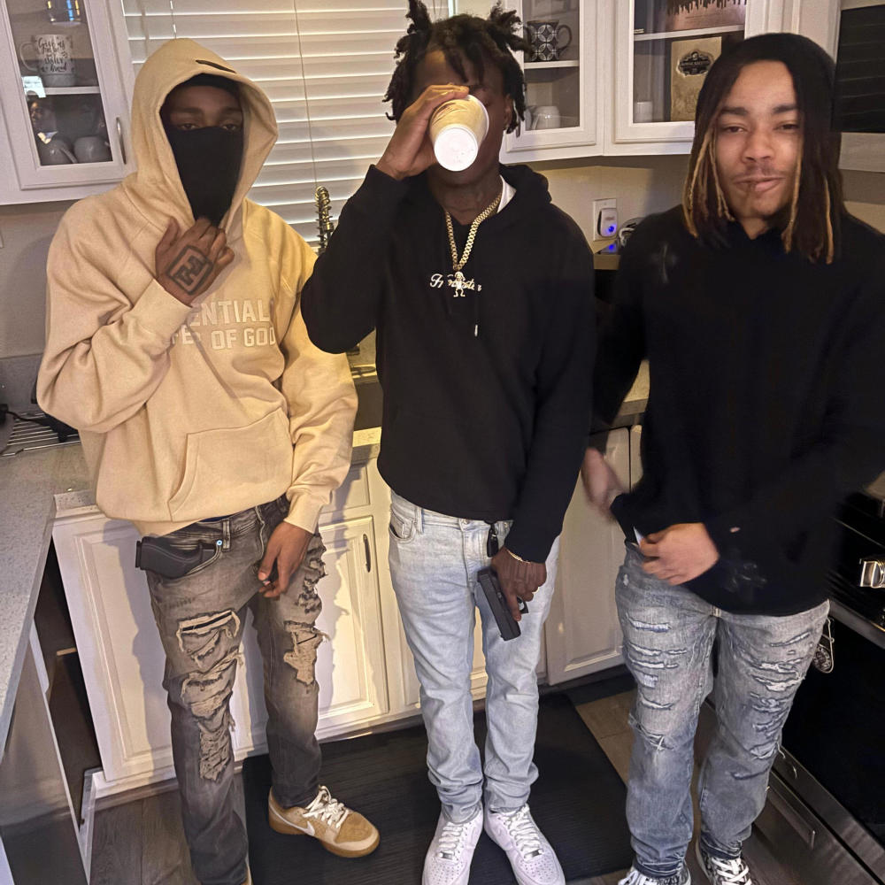 Dont trust (Explicit)