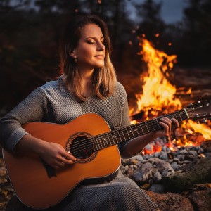 收聽Easy Listening Guitar的Guitar Fire Warmth歌詞歌曲