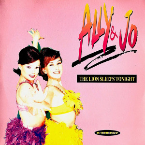 收聽Ally & Jo的The Lion Sleeps Tonight (Acappella)歌詞歌曲