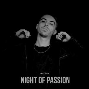 ดาวน์โหลดและฟังเพลง Night of passion พร้อมเนื้อเพลงจาก Mirov