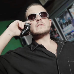 default playlist img