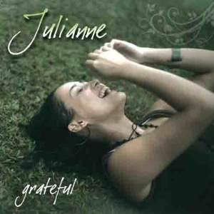 ดาวน์โหลดและฟังเพลง Grateful (Acoustic) (Album Version|Acoustic) พร้อมเนื้อเพลงจาก Julianne